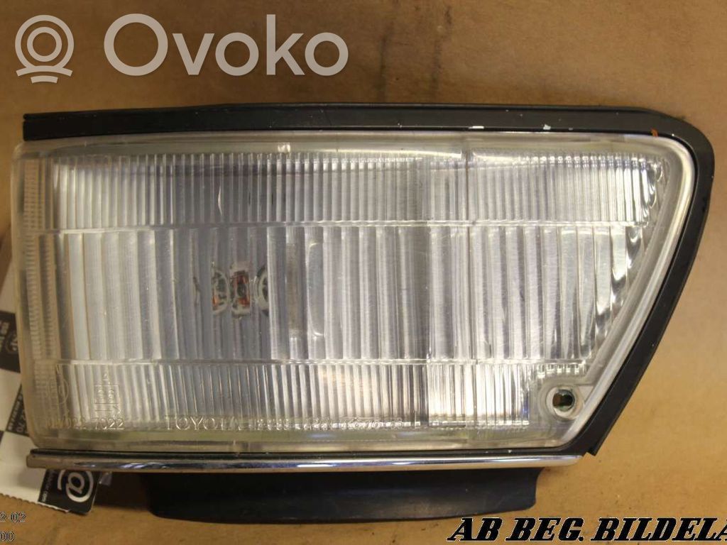 Toyota Corolla E90 Front indicator light 