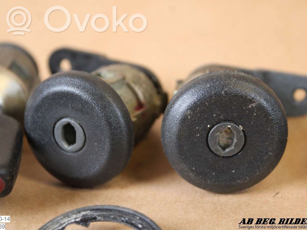 Užvedimo spynelė   97AP15607AB