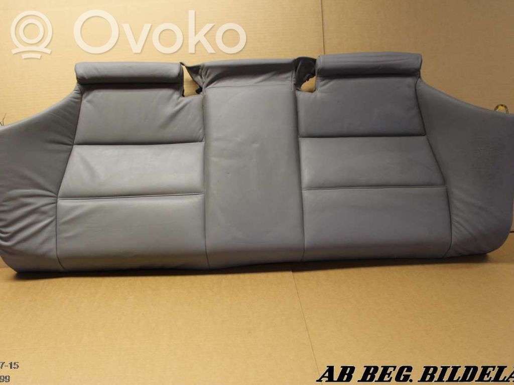 Rear seat