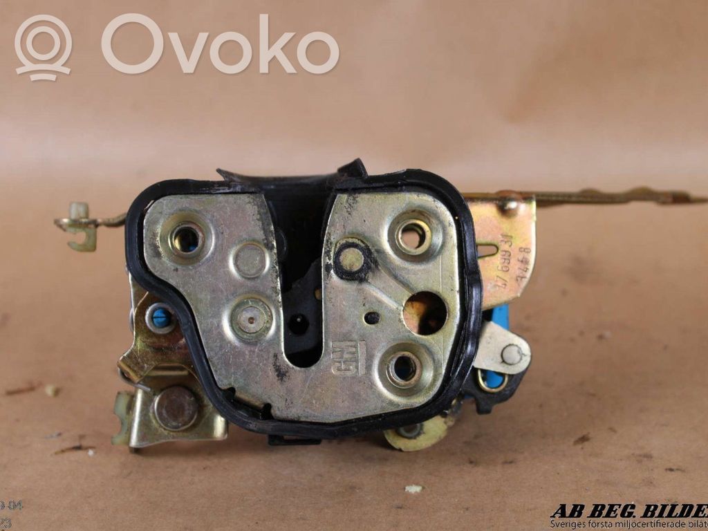Saab 9-3 Ver1 Front door lock 