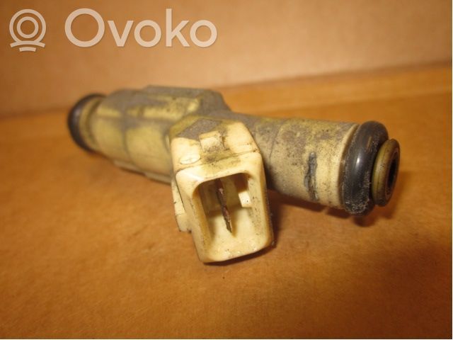 Fuel injector   0280155820