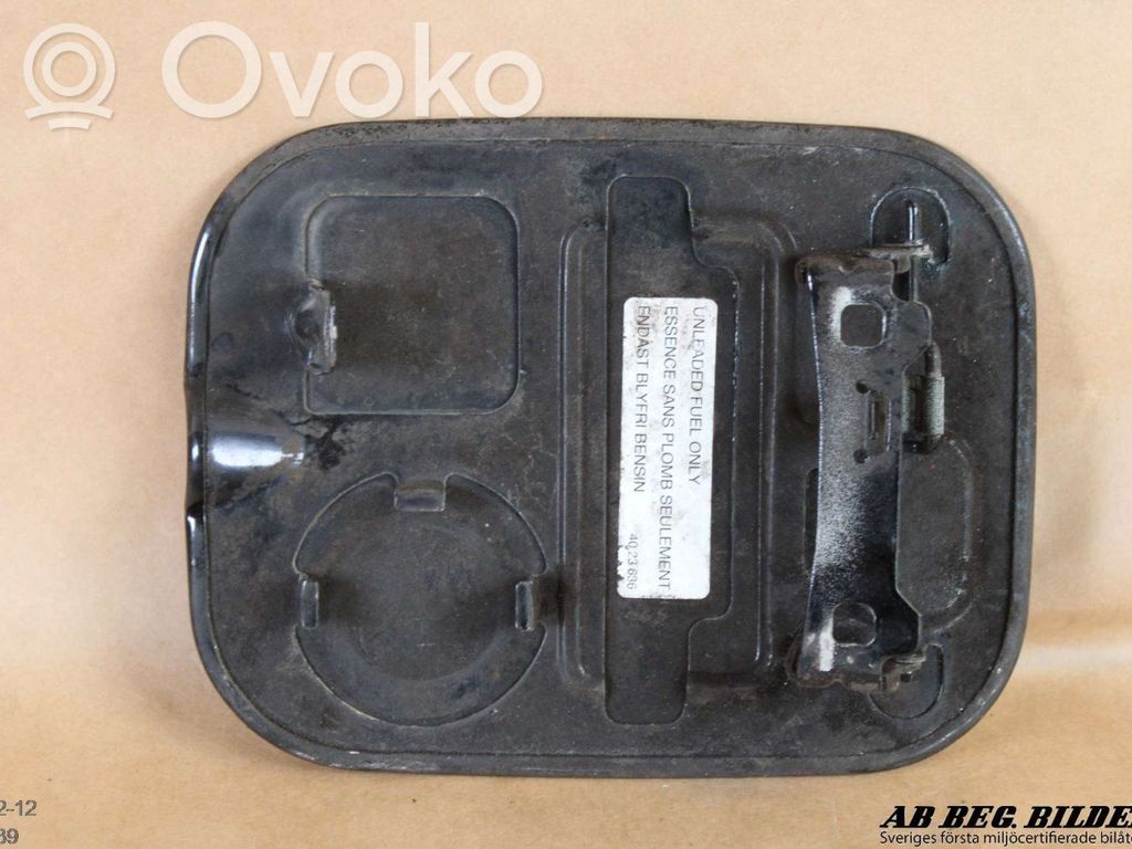 Saab 9000 CS Fuel tank cap lock 