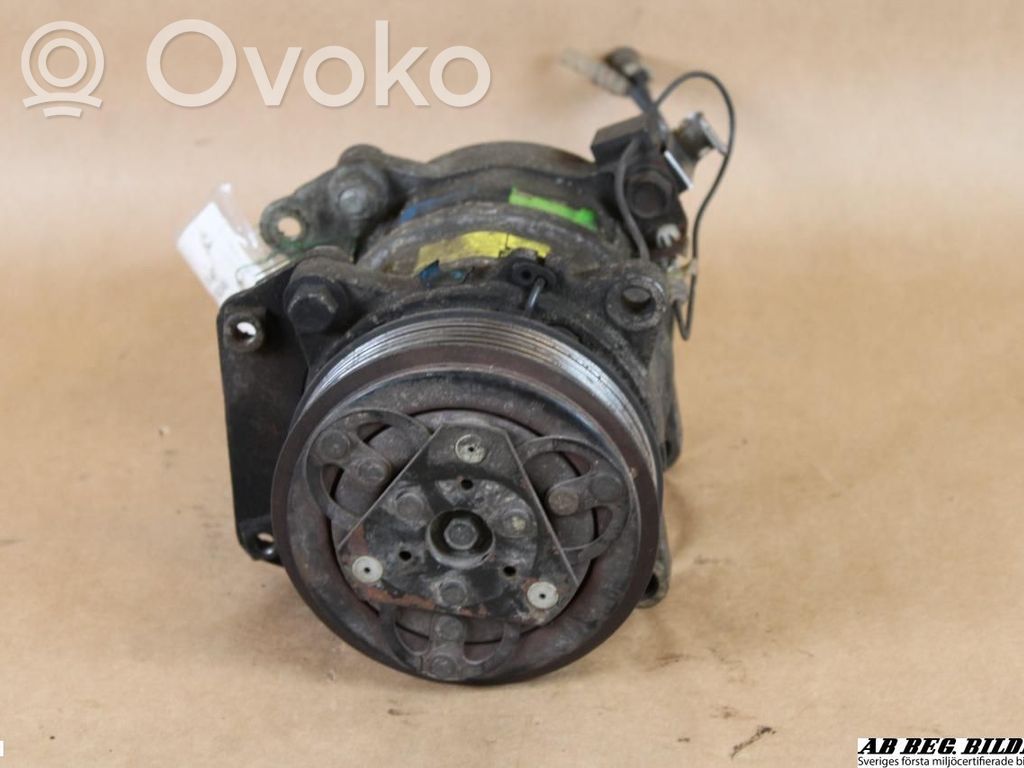 Volvo 850 Air conditioning (A/C) compressor (pump) 