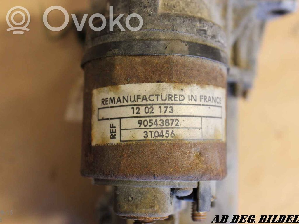 Starter motor   D6RA32