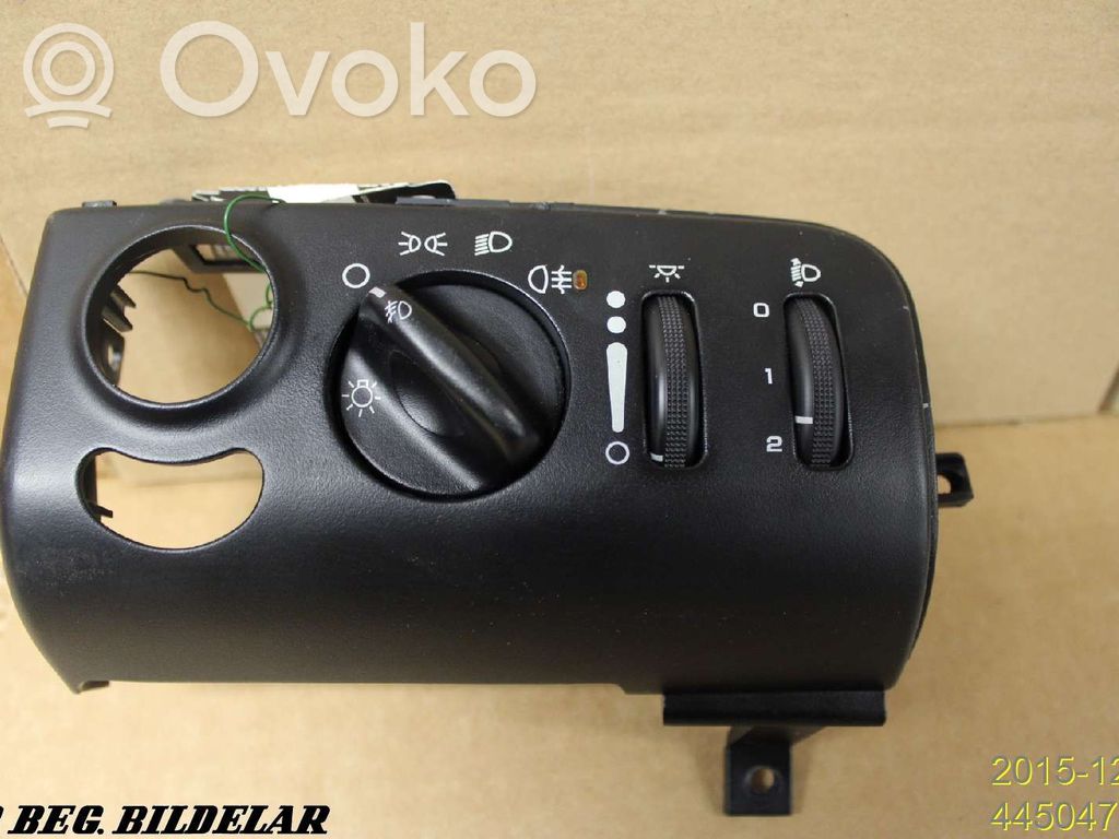 Chrysler Voyager Light switch 