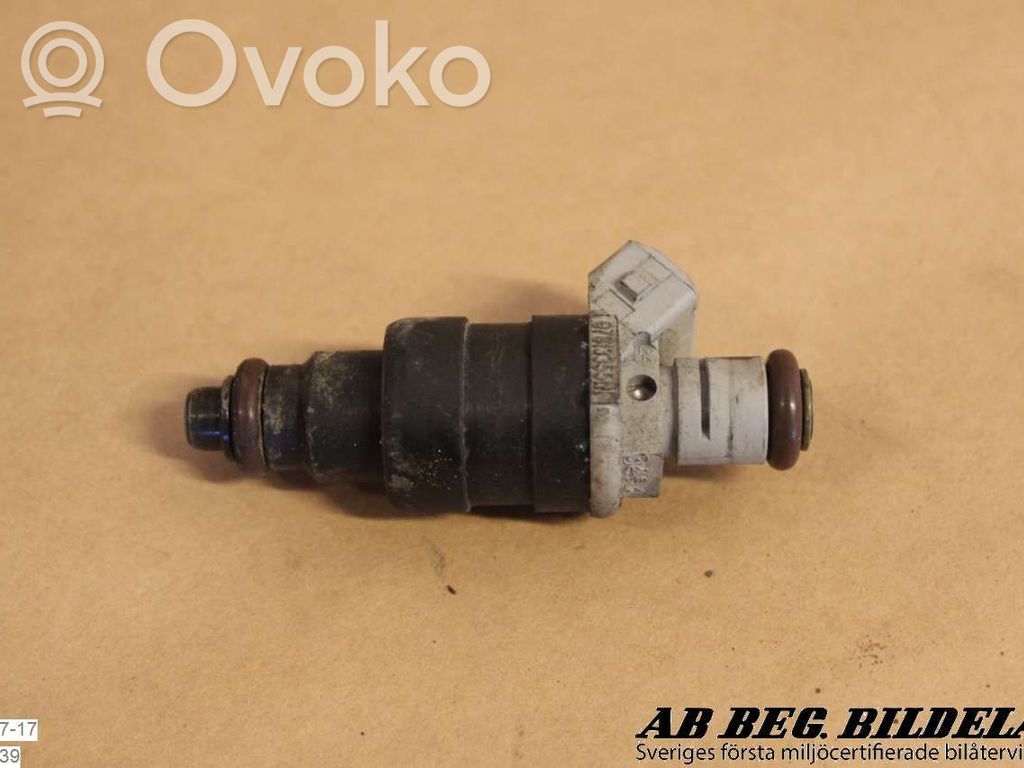 Inyector de combustible   078133551N
