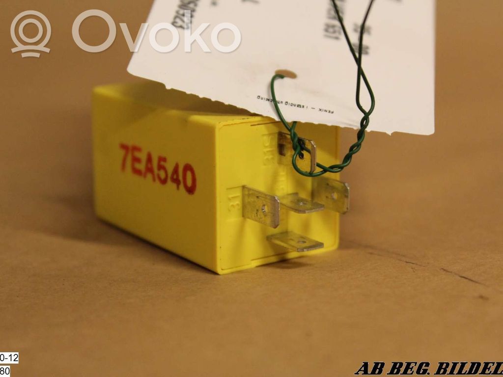 Sonstige Relais   88AG18C641AA