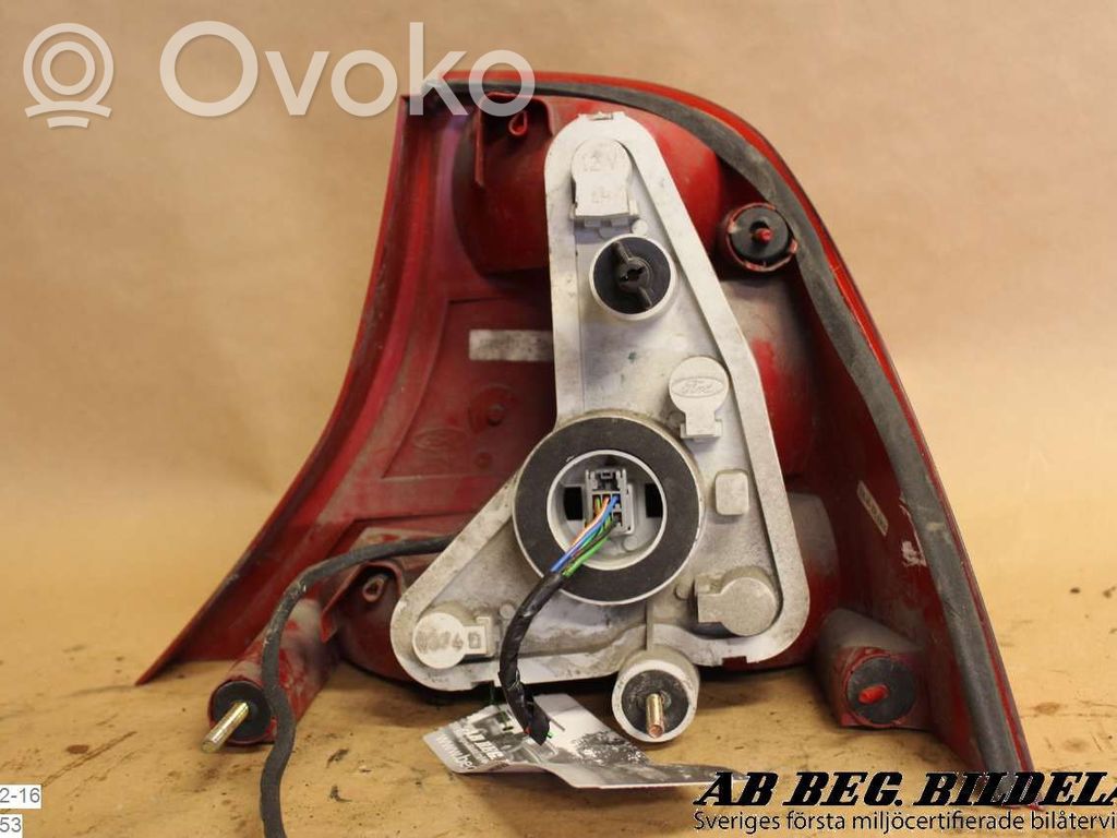 Rear/tail lights   XS4X13405BD