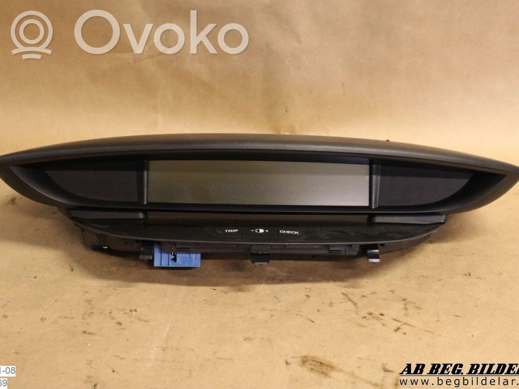 Speedometer (instrument cluster)   216742437,P96572391ZD