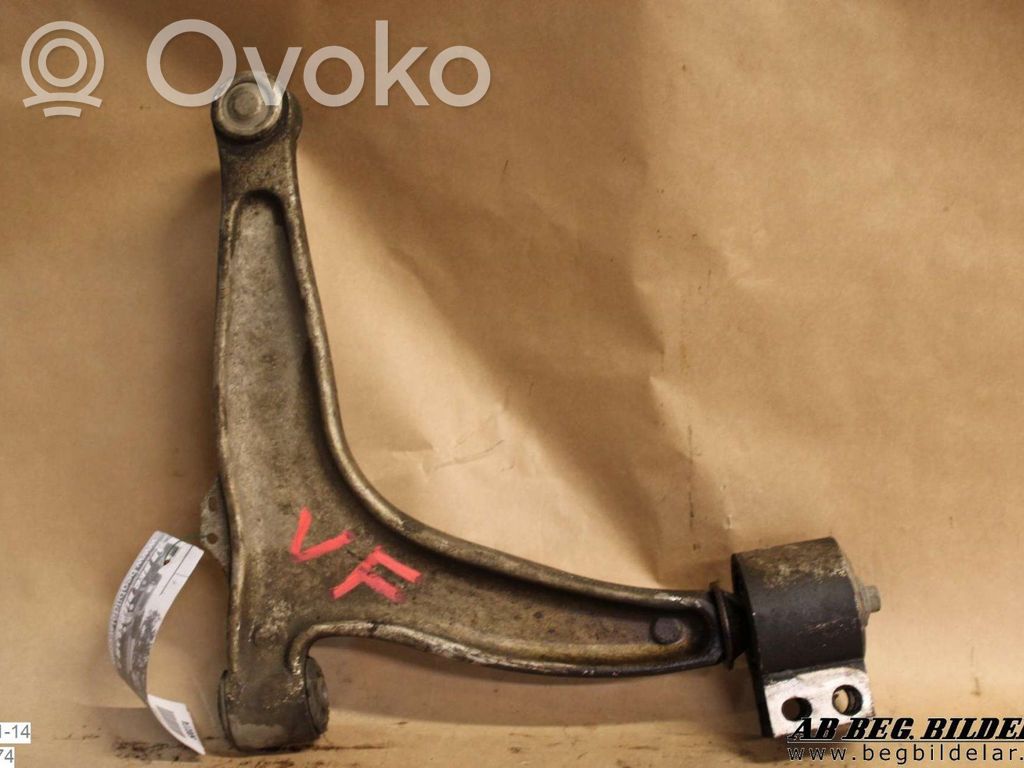 Front lower control arm/wishbone   12796013