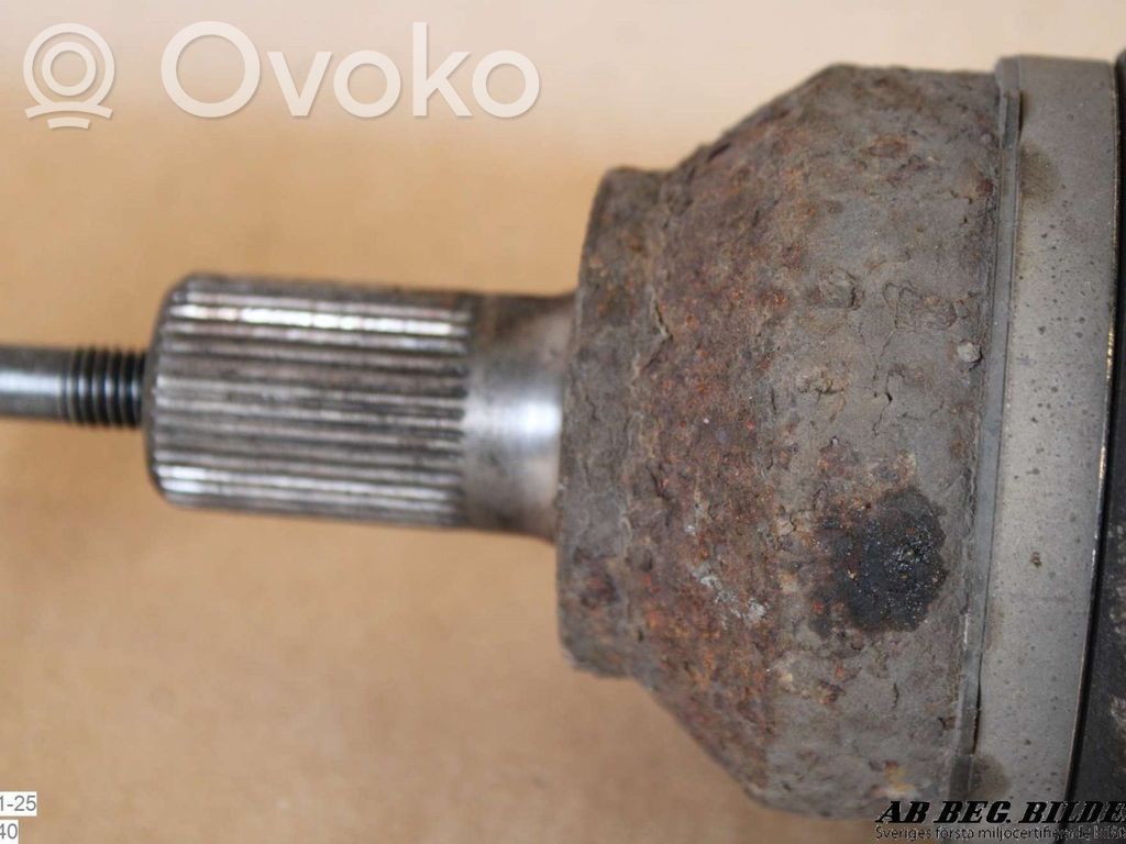 Volvo V50 Front driveshaft 