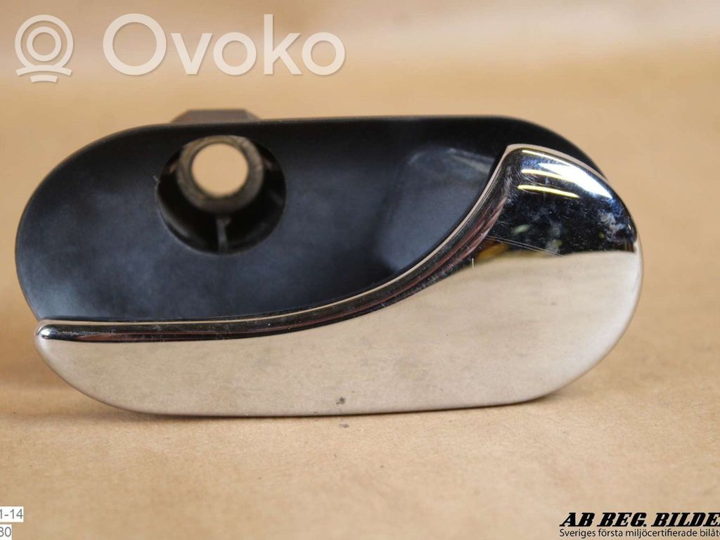 Front door interior handle