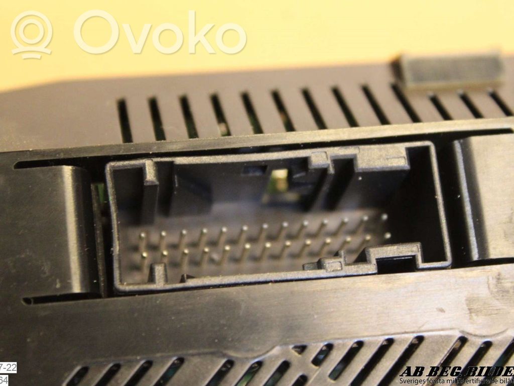 Climate control unit   1698893,7M5T18C612A