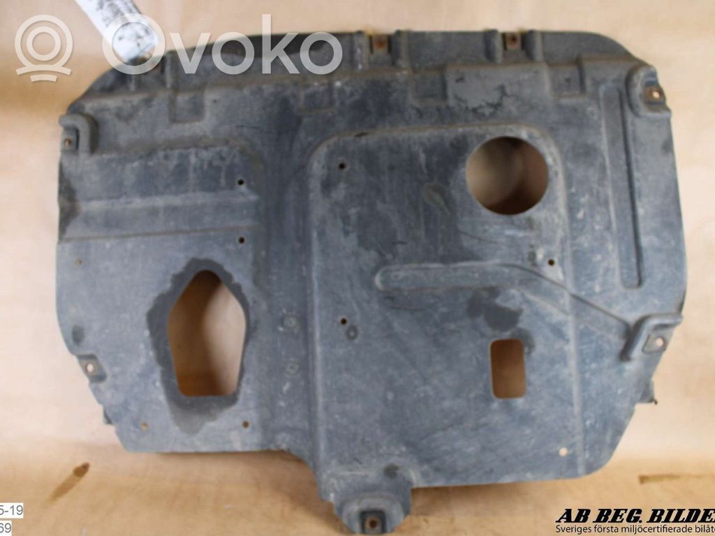 KIA Ceed Front bumper skid plate/under tray 