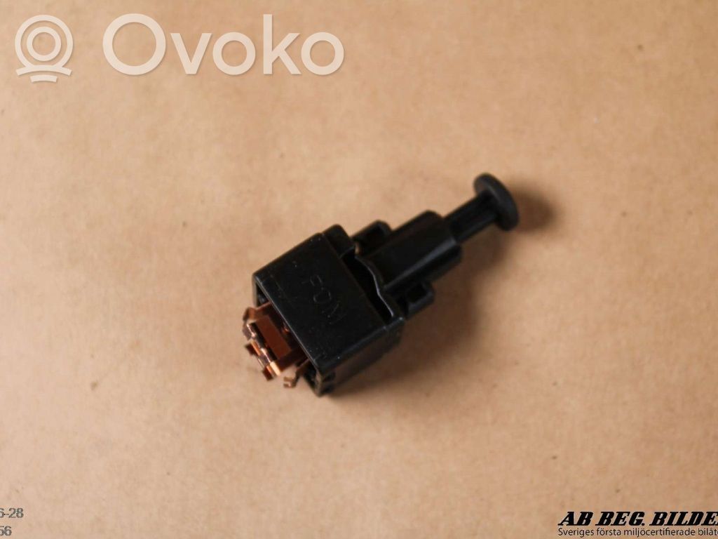 Brake pedal sensor switch