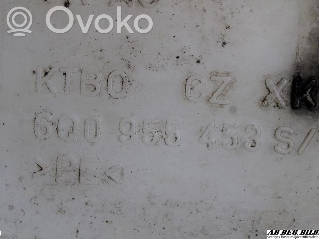 Volkswagen Polo IV 9N3 Logu šķidruma tvertne 