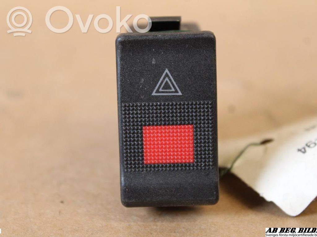 Audi 100 S4 C4 Hazard light switch 