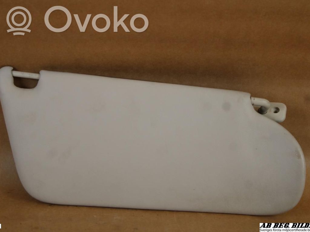 Sun visor