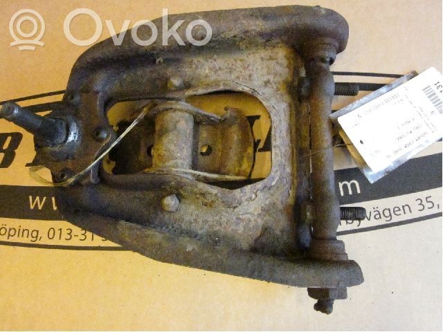 Front upper control arm/wishbone