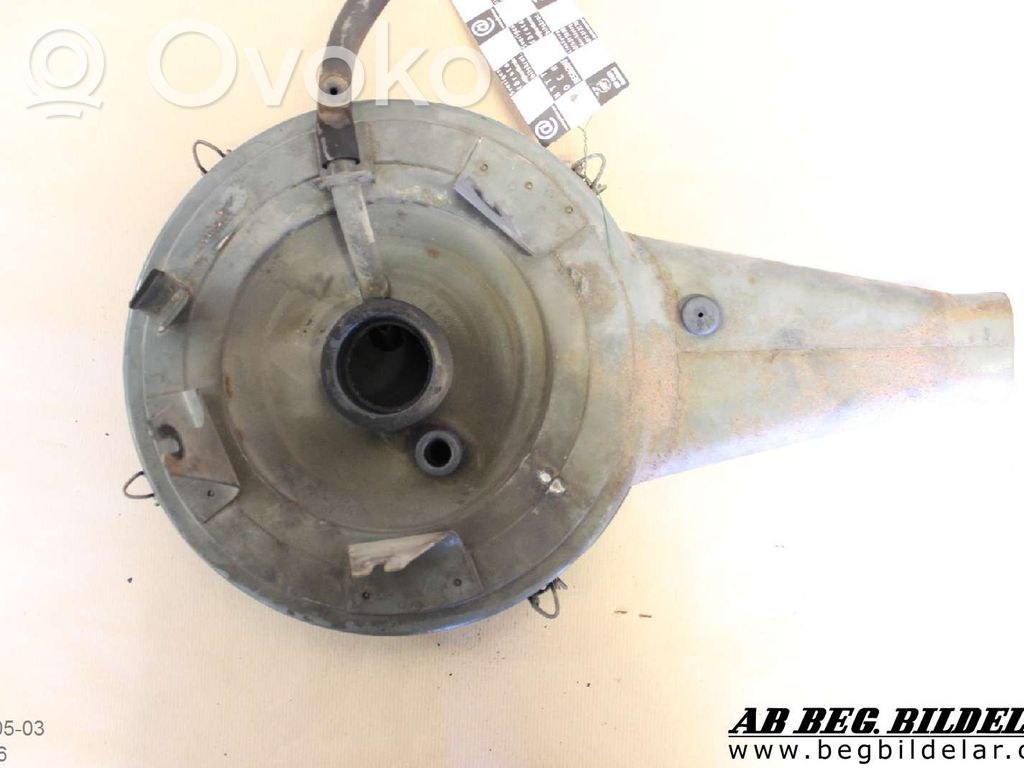 BMW 5 E12 Boîtier de filtre à air