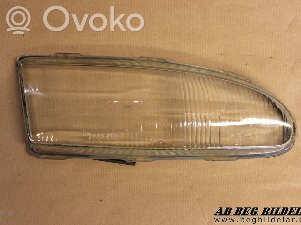 Ford Mondeo MK I Klosze lamp przednich 