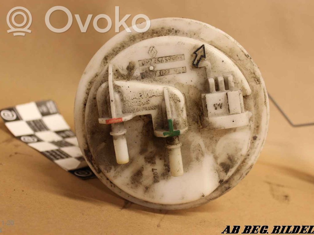 Renault Clio II Pompa carburante immersa