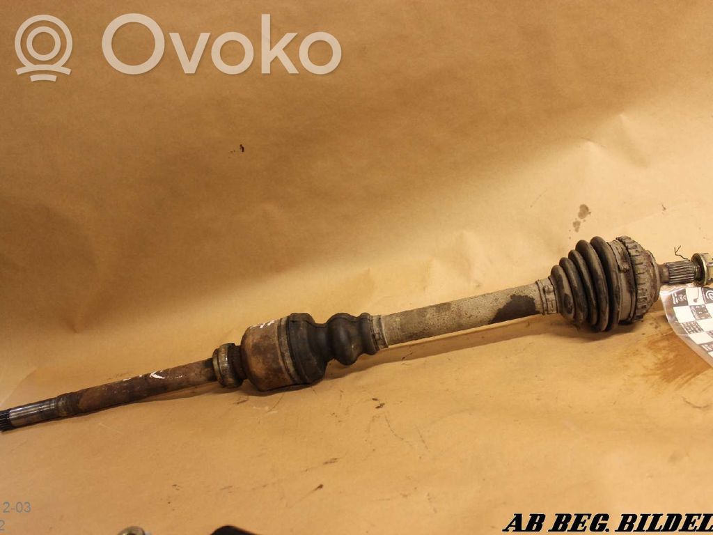 Peugeot 406 Antriebswelle vorne 