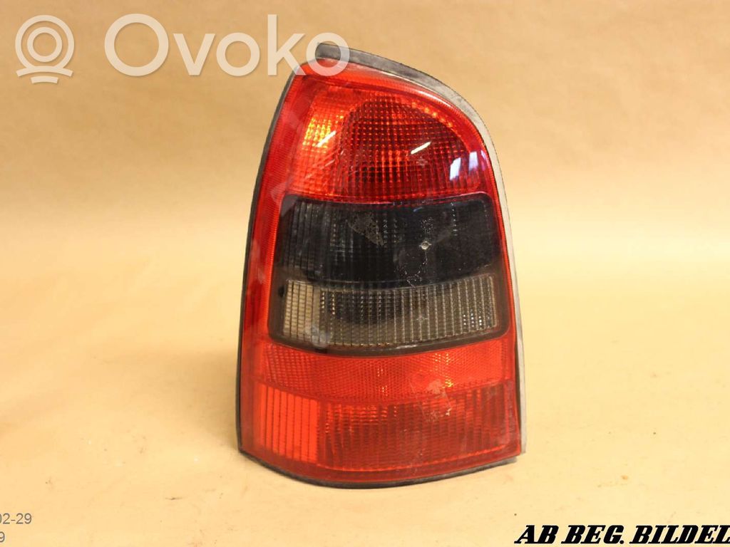 Opel Vectra B Luz trasera/de freno