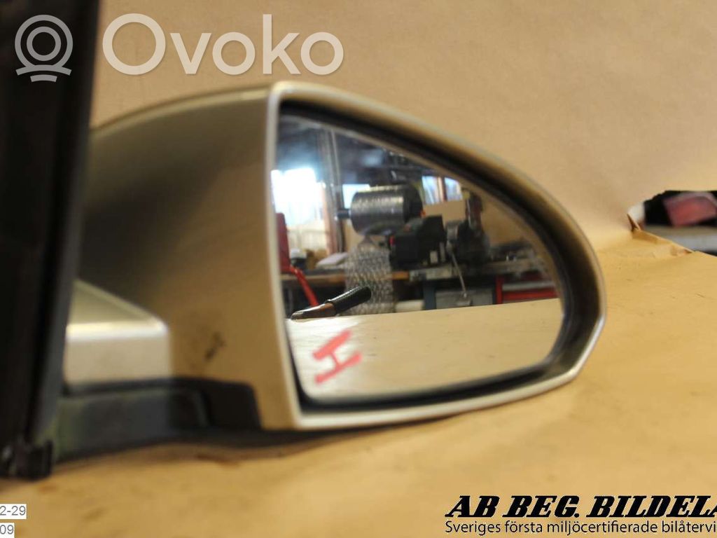 Nissan Primera Etuoven sähköinen sivupeili 