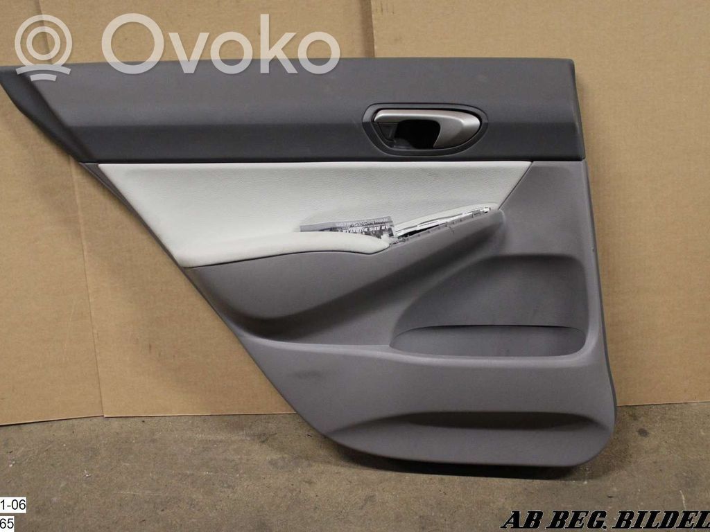 Honda Civic Garniture de panneau carte de porte avant 