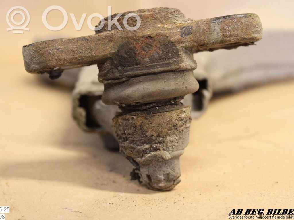 KIA Ceed Querlenker Achsschenkel vorne