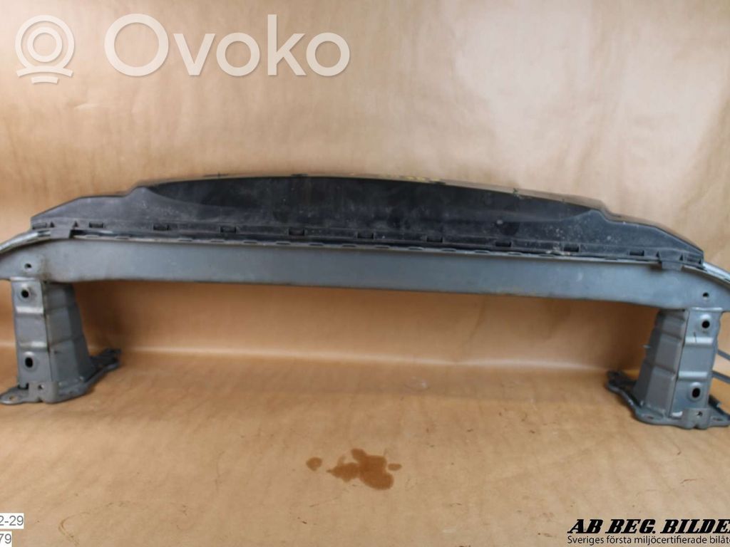 Volvo V50 Priekšpusē bampera sija / balka 