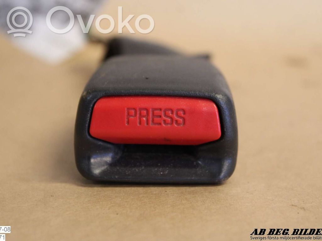 Toyota Corolla Verso E120 E121 Bridă fixare centură de siguranță față 