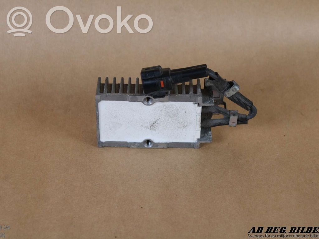 Lexus IS 220D-250-350 Alte relee 