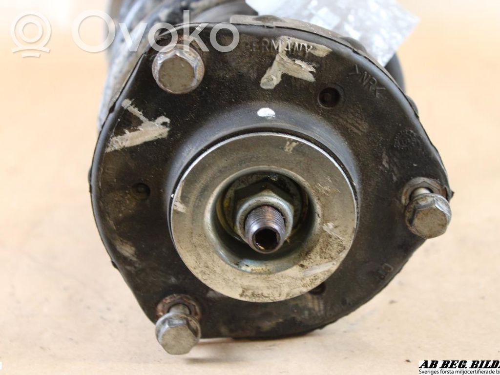 Volkswagen Polo IV 9N3 Stoßdämpfer Federbein 