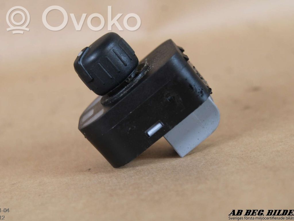 Audi A6 S6 C6 4F Sivupeilin kytkin 