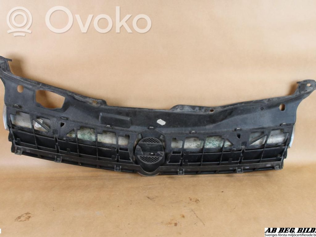 Opel Astra H Grille calandre supérieure de pare-chocs avant 