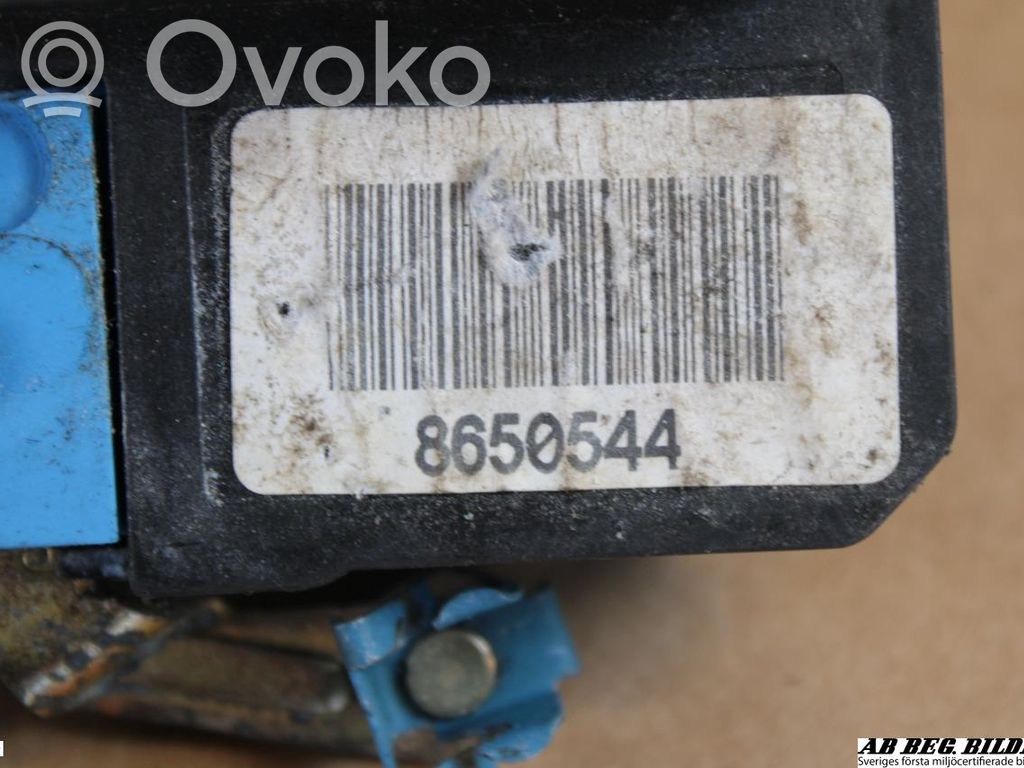 Volvo V70 Serrure de porte avant 