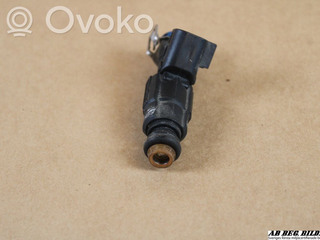 Volvo V50 Wtryskiwacz paliwa 