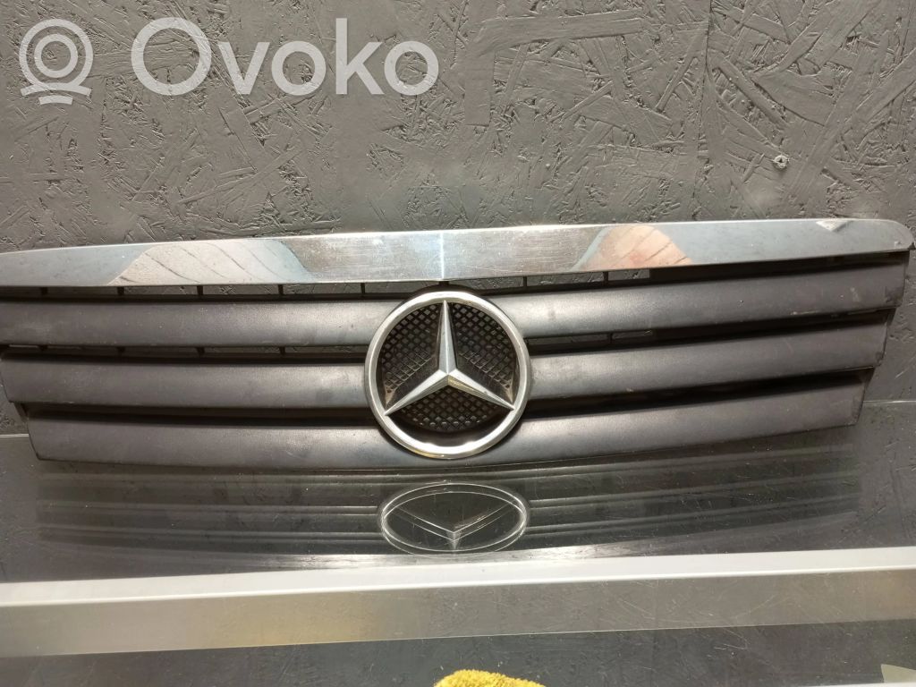 Mercedes-Benz A W168 Front grill 