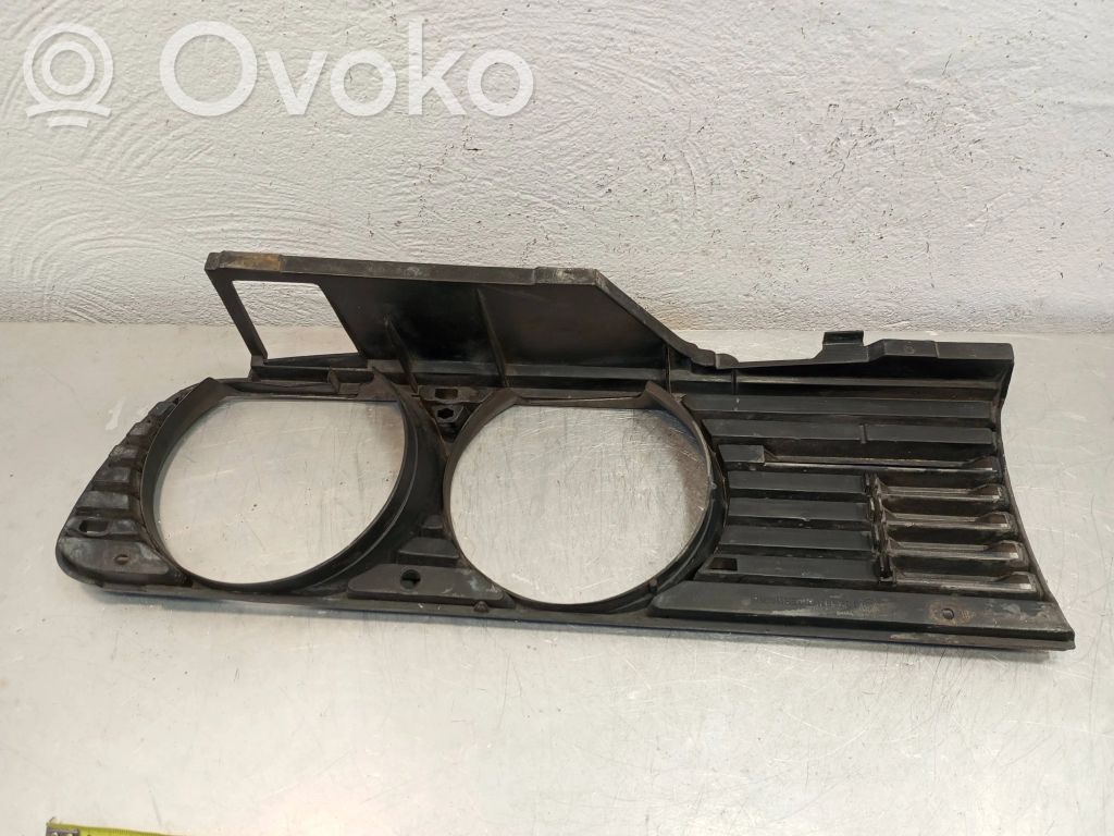 BMW 3 E30 Under headlight/headlamp trim 