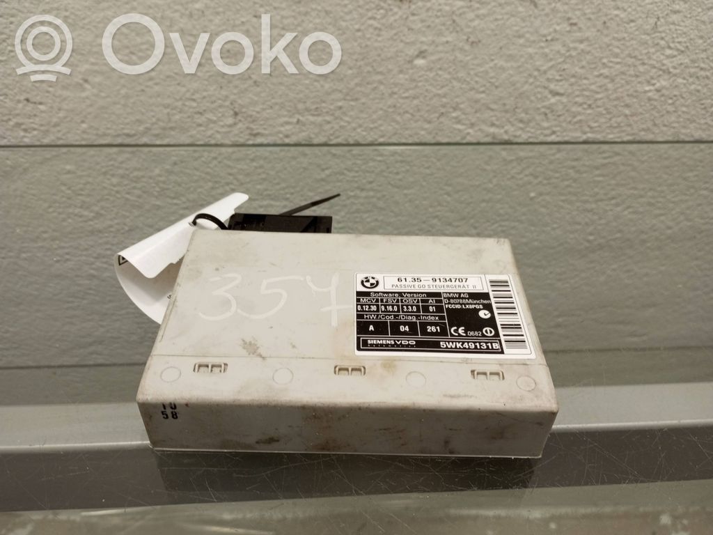 BMW 5 E60 E61 Keyless (KESSY) go control unit/module 