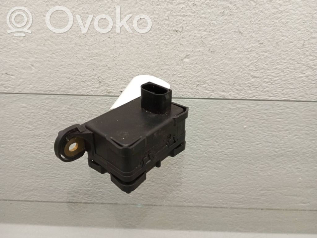 Jaguar S-Type ESP acceleration yaw rate sensor 