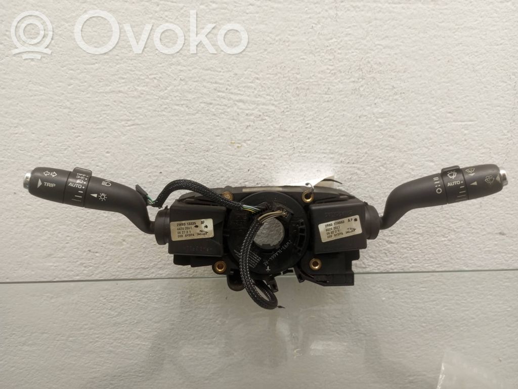 Jaguar S-Type Wiper turn signal indicator stalk/switch 