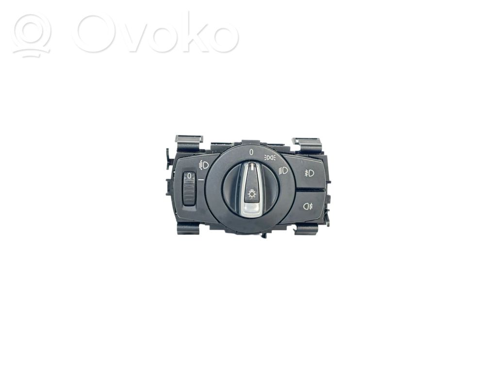Light switch   9169405,2087610601,C01769L6