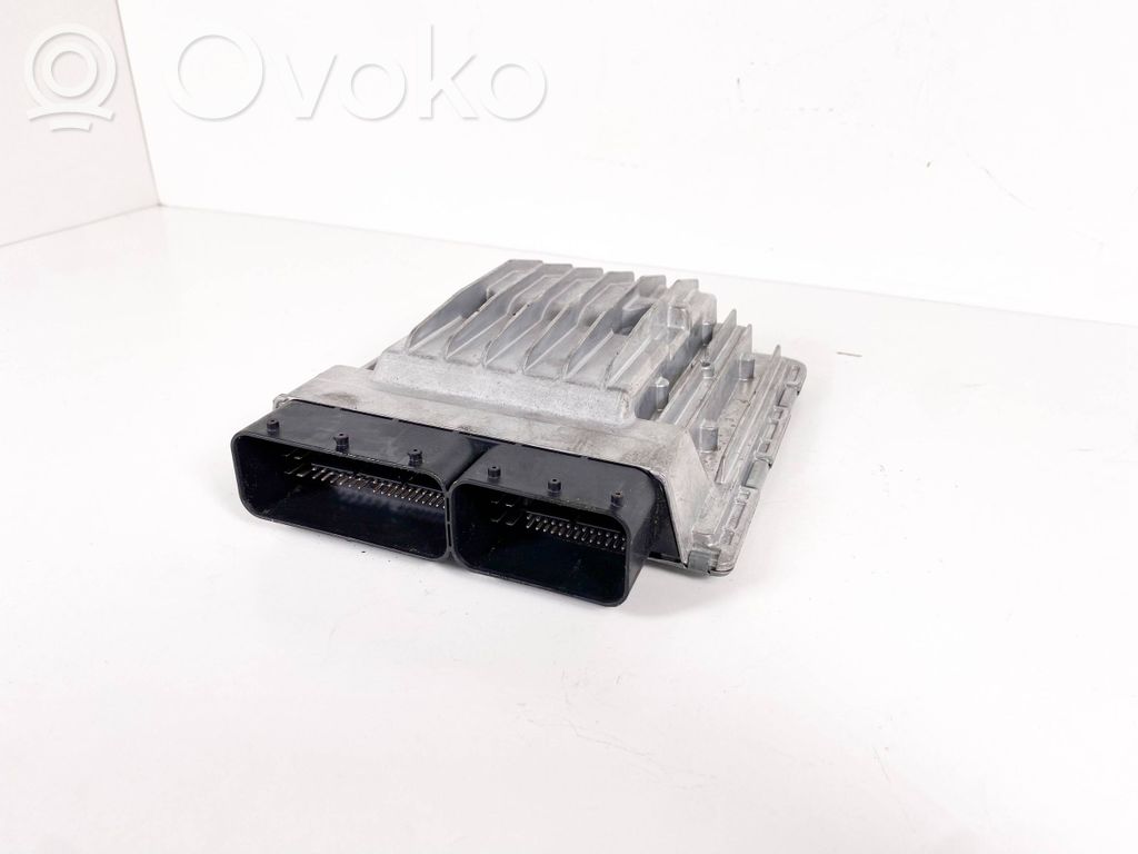 BMW 3 E92 E93 Engine control unit/module 