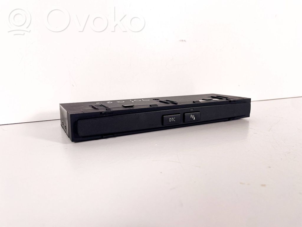 BMW 5 E60 E61 Parking (PDC) sensor switch 