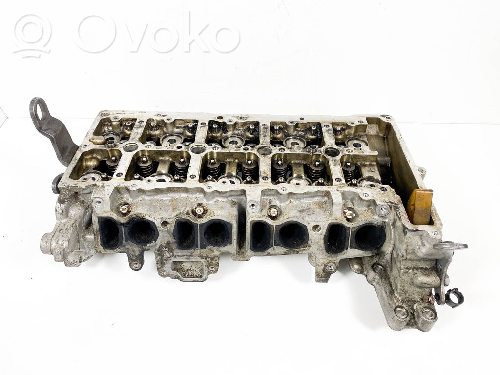 BMW 3 E92 E93 Engine head 