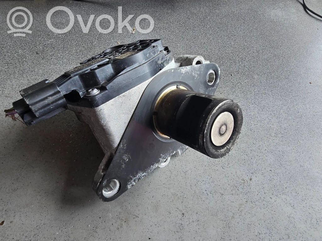 Nissan Qashqai Zawór EGR 