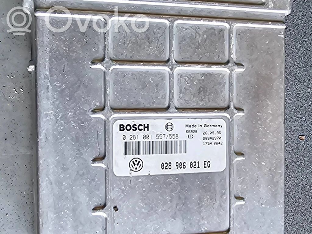 Volkswagen PASSAT B5 Engine control unit/module 